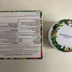 bareMinerals Warm Deep 27 with Festive Design